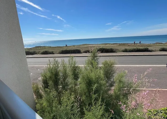 Les Tamaris De L Atlantide