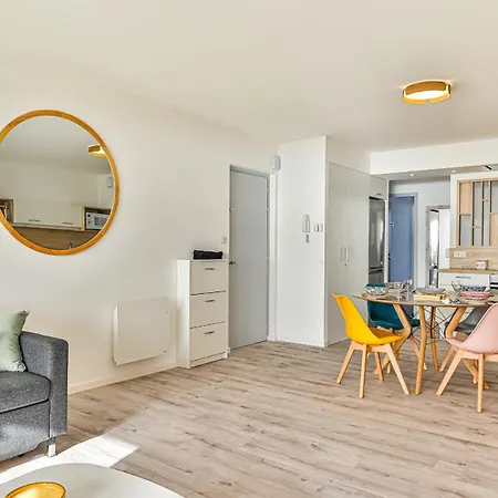 Les Tamaris De L Atlantide *