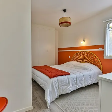 Les Tamaris De L Atlantide * Les Bussolleries