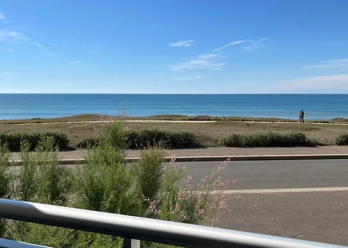 Les Tamaris De L'atlantide * Les Bussolleries